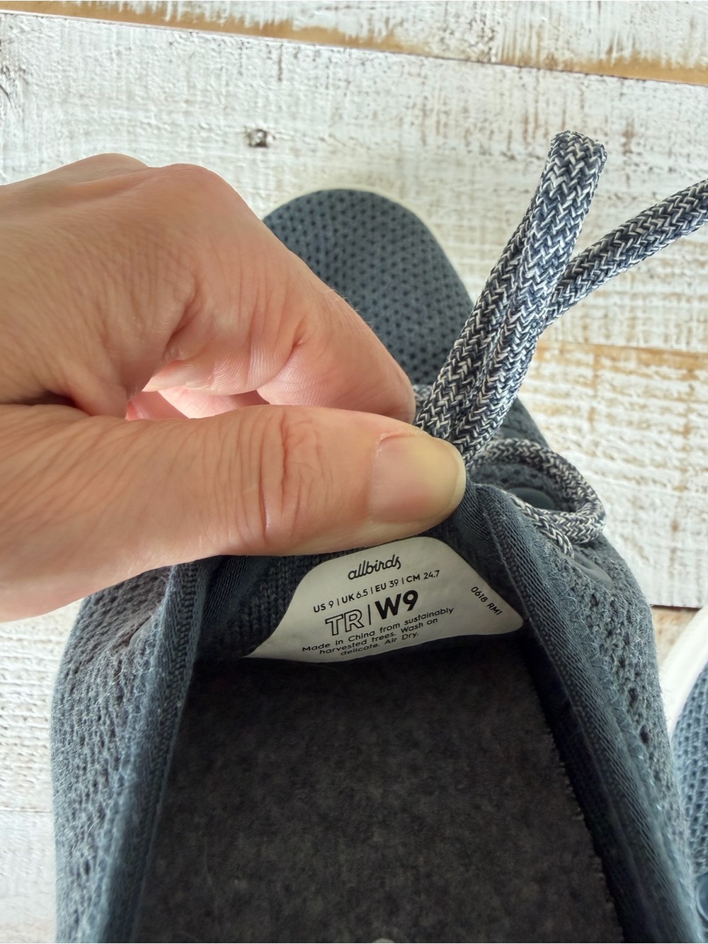 Allbirds Women’s Tree Runner Lightweight Casual Knit Sneakers - Dark Blue Gray - Picture 7 of 7